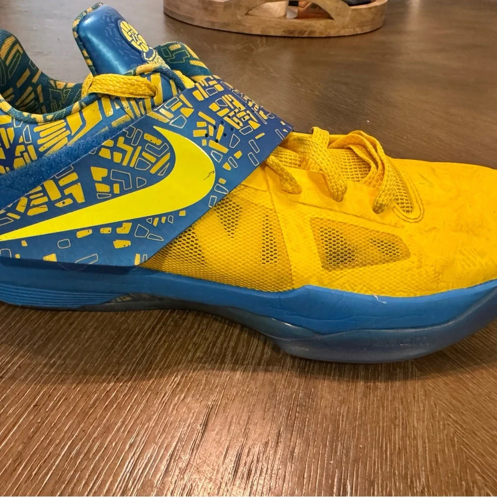 Nike Zoom KD 4 Scoring Title 2025 Retro Size 9.5 Mens Basketball FZ5916-400